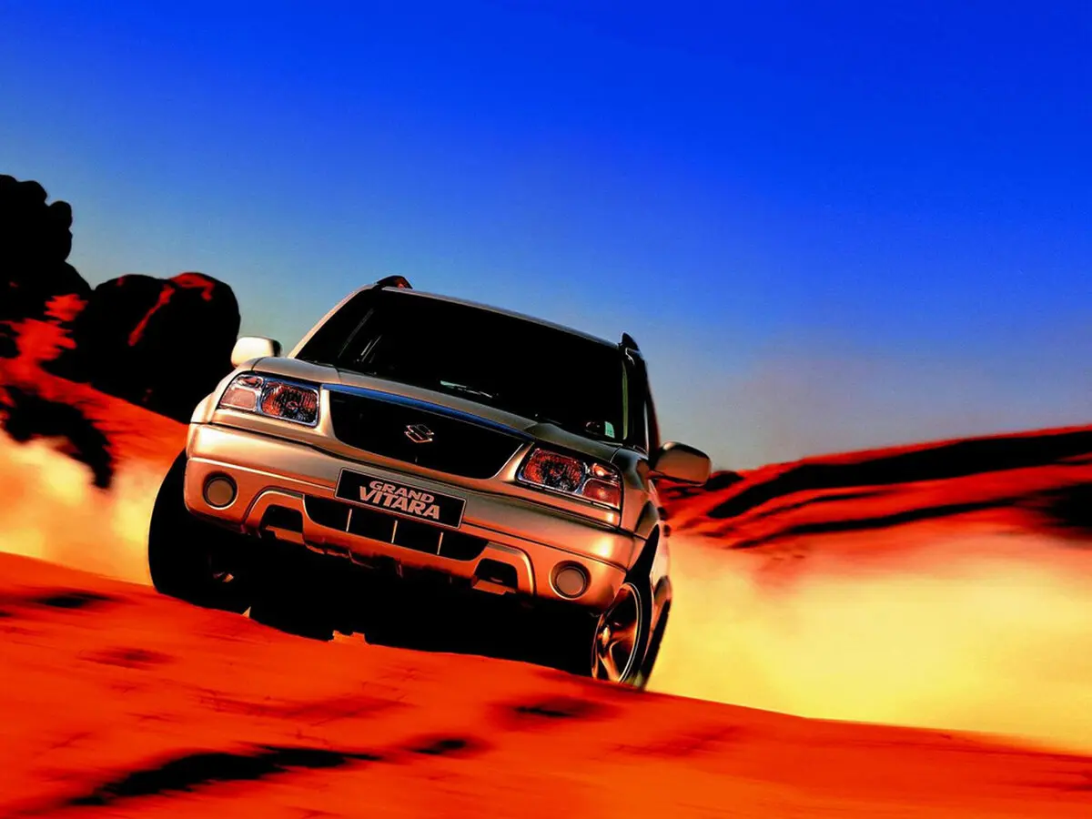 Suzuki Grand Vitara I Рестайлинг Внедорожник 5 дв. — сүрөт 3