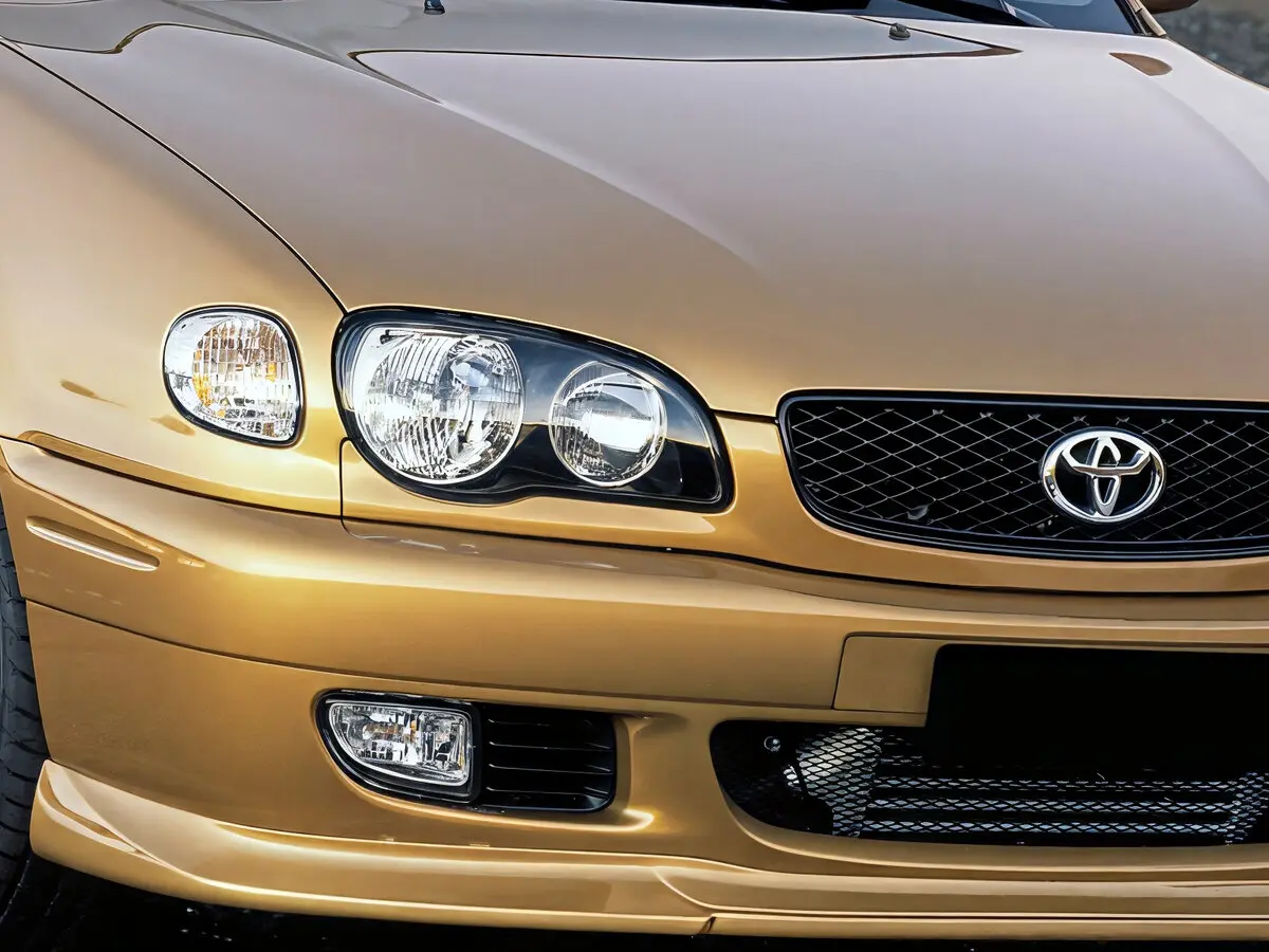 Toyota Corolla VIII (E110) Рестайлинг Лифтбек — фото 7