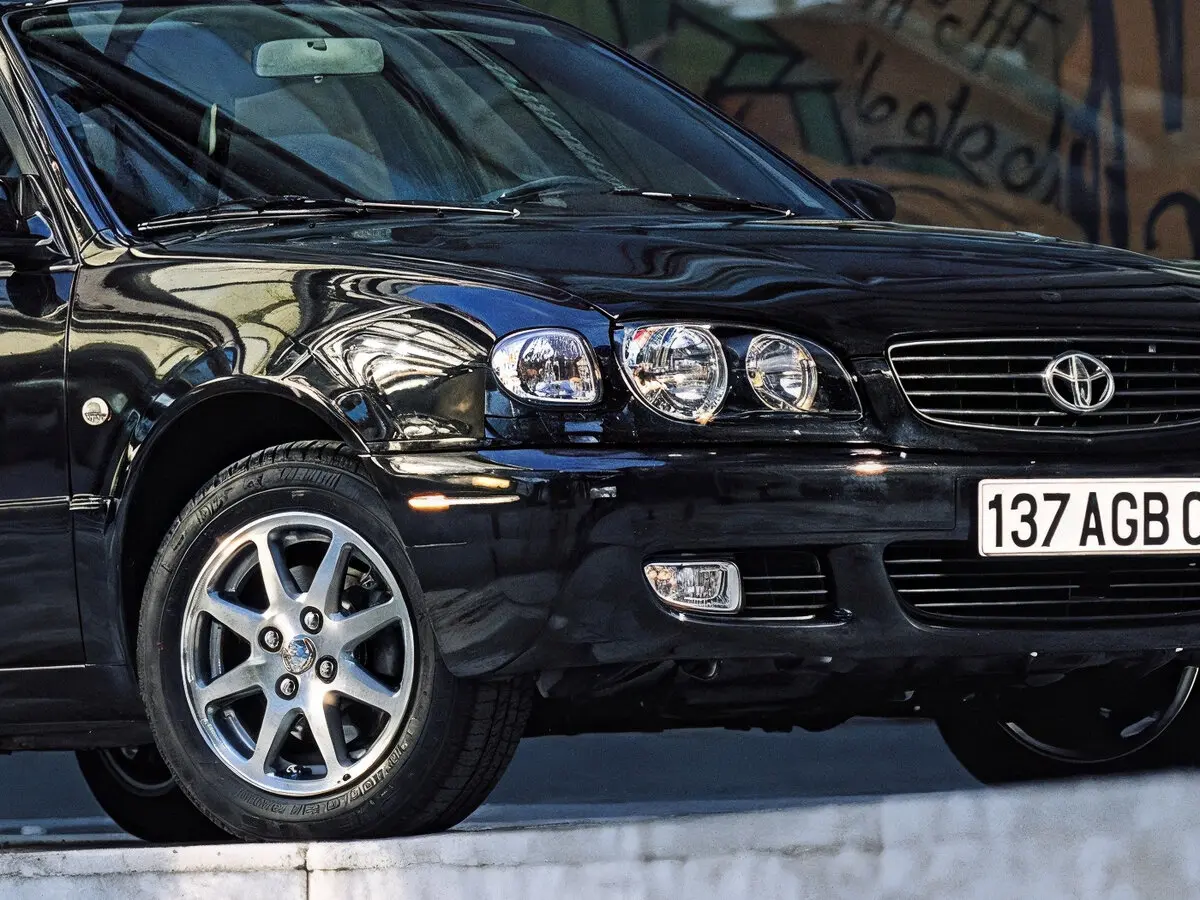 Toyota Corolla VIII (E110) Рестайлинг Универсал 5 дв. — фото 9