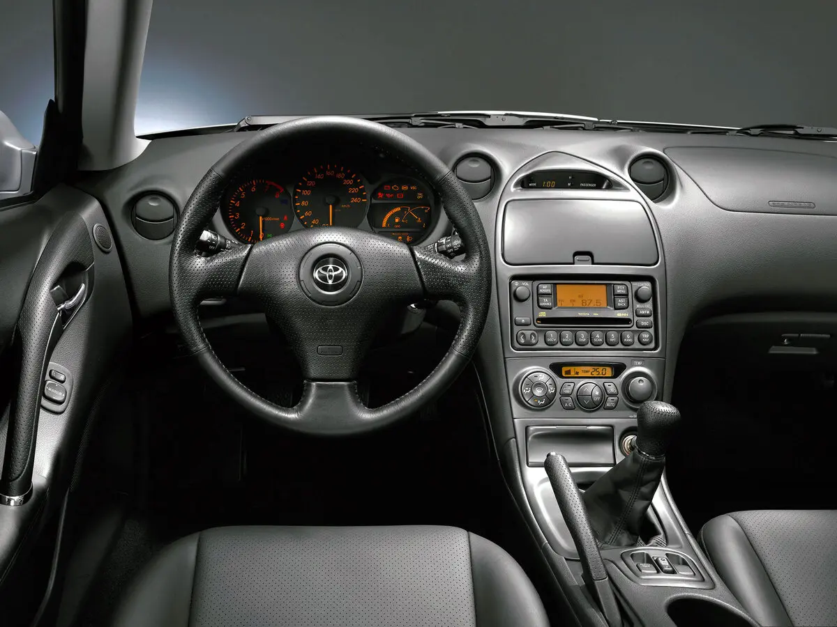 Toyota Celica VII (T230) Рестайлинг Лифтбек — фото 6