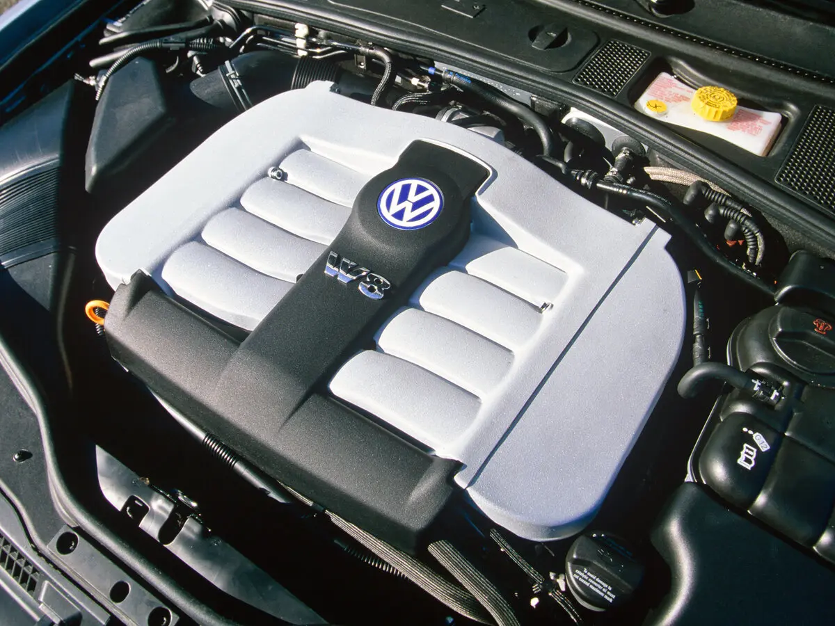 Volkswagen Passat B5 Рестайлинг Седан — фото 12