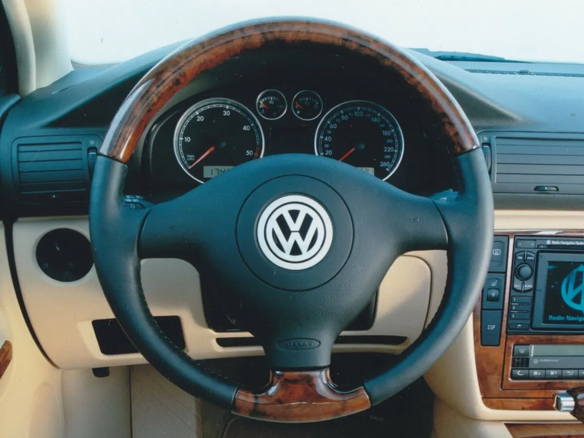 Volkswagen Passat B5 Рестайлинг Универсал 5 дв. — фото 7