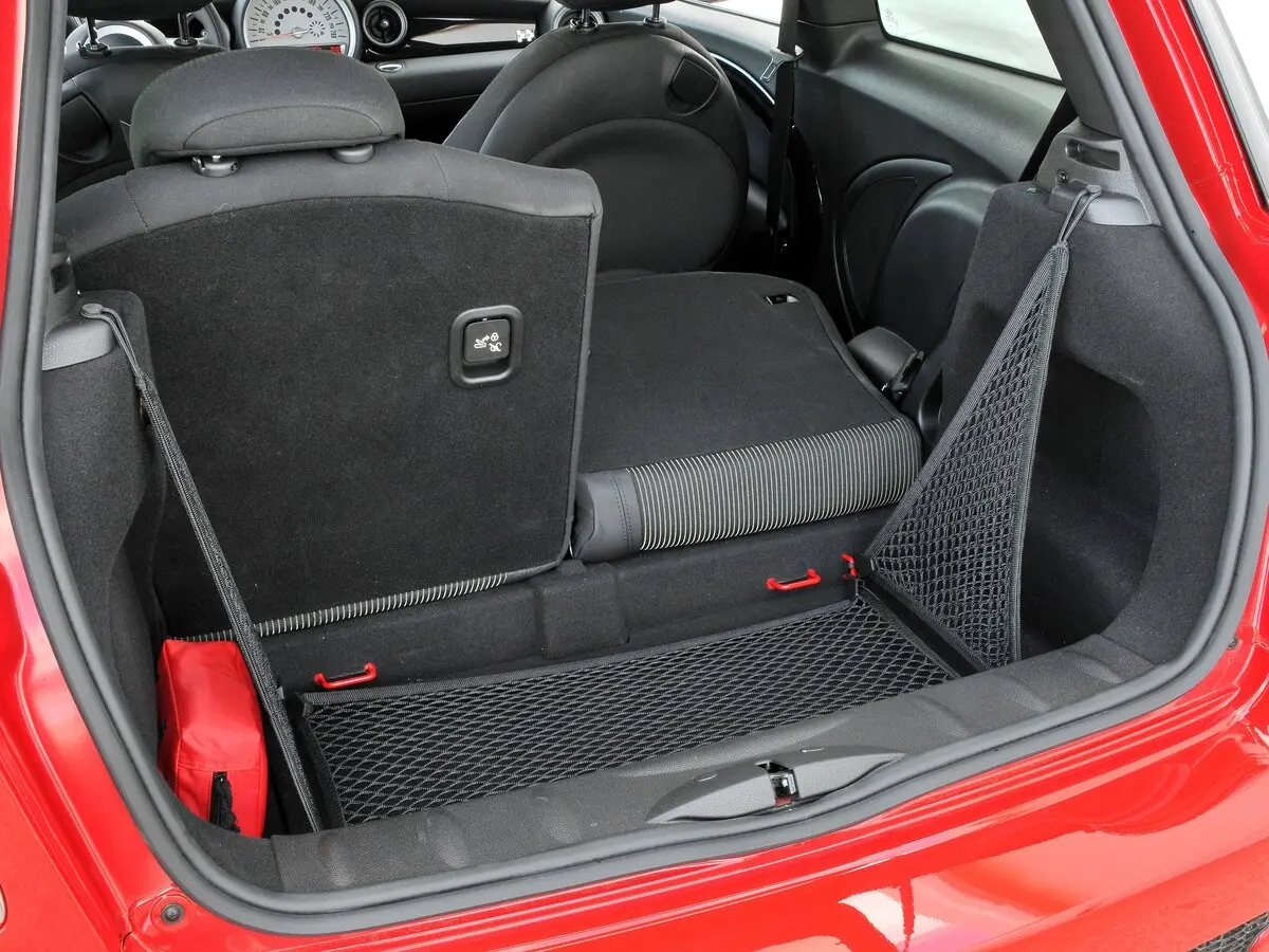 Mini Hatch II (R56) Хэтчбек 3 дв. JCW — фото 12
