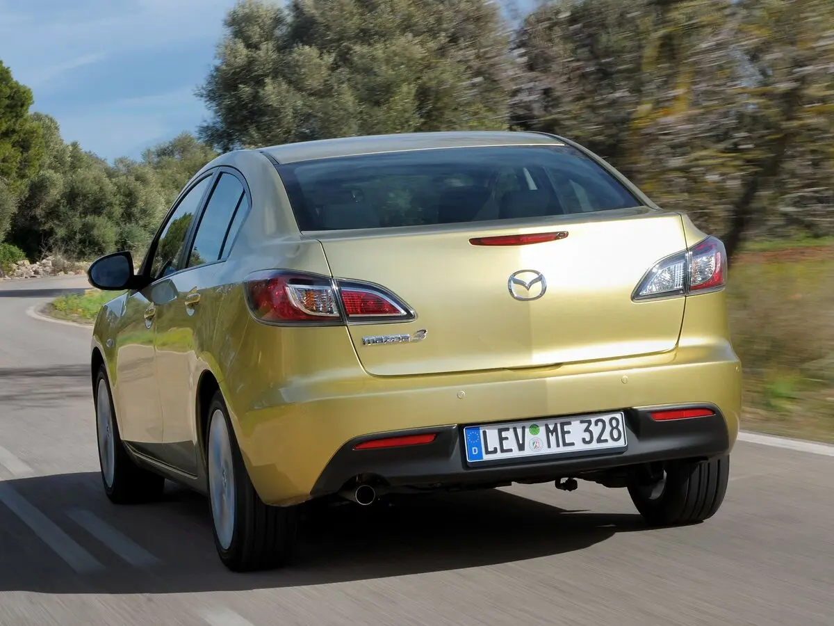 Mazda 3 II (BL) Седан — фото 4
