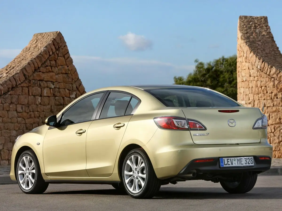 Mazda 3 II (BL) Седан — фото 5