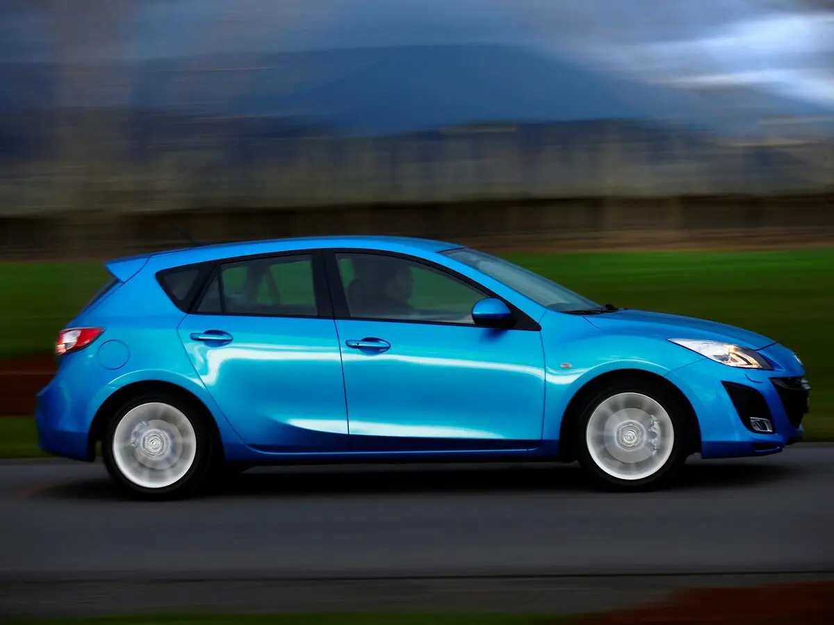 Mazda 3 II (BL) Хэтчбек 5 дв. — фото 2