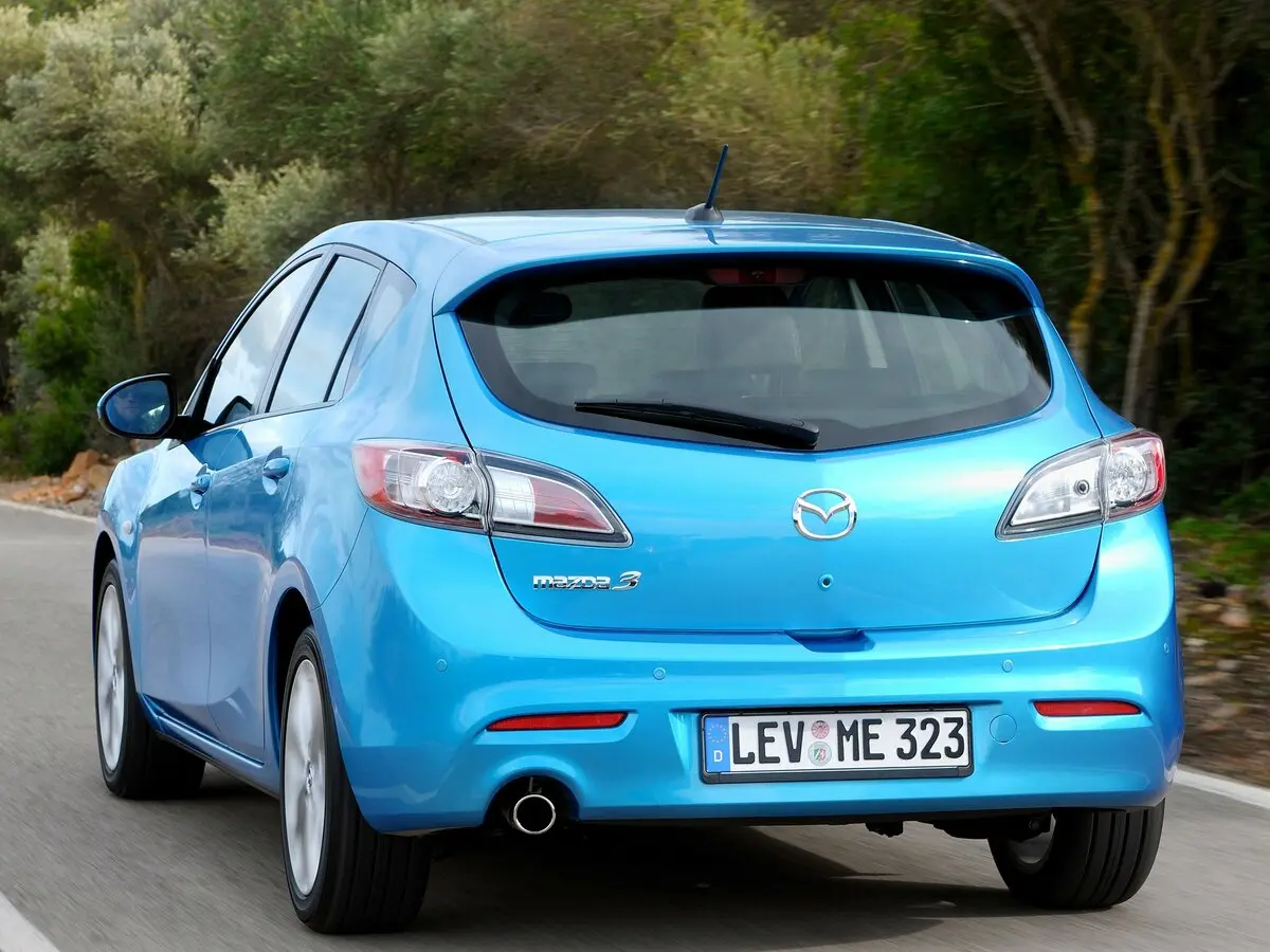 Mazda 3 II (BL) Хэтчбек 5 дв. — фото 4