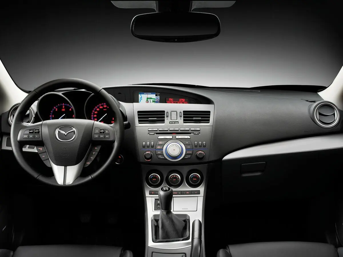Mazda 3 II (BL) Хэтчбек 5 дв. — фото 6