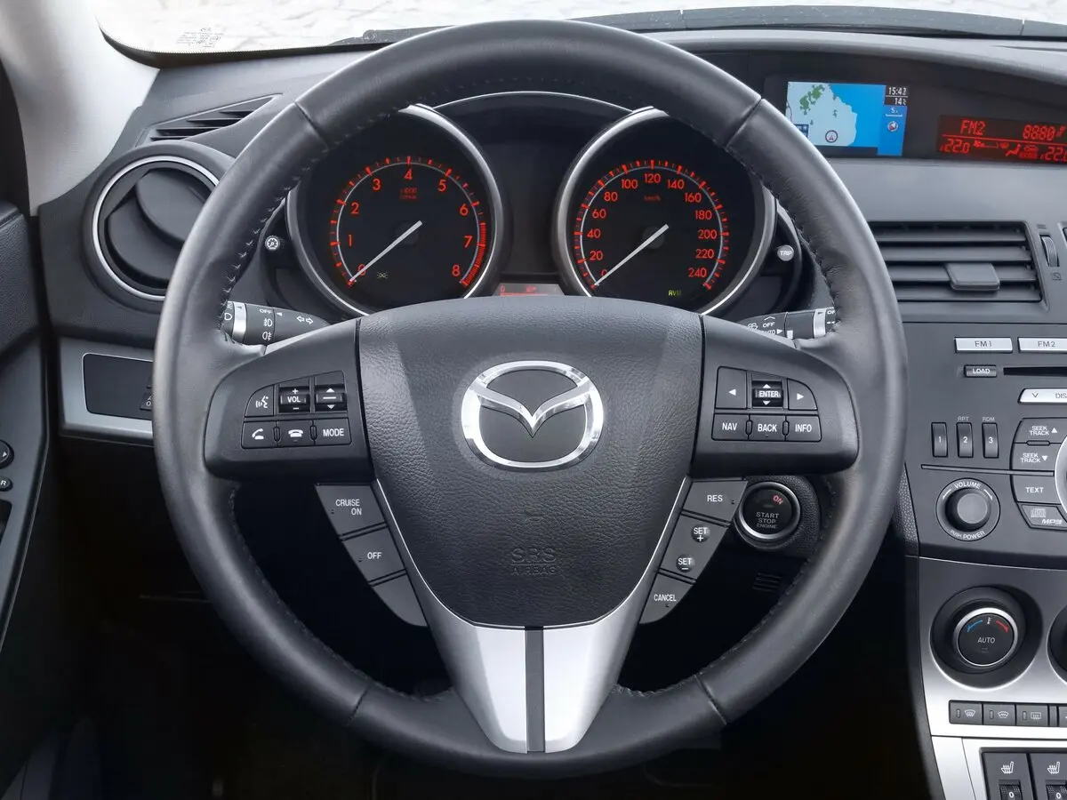 Mazda 3 II (BL) Хэтчбек 5 дв. — фото 10