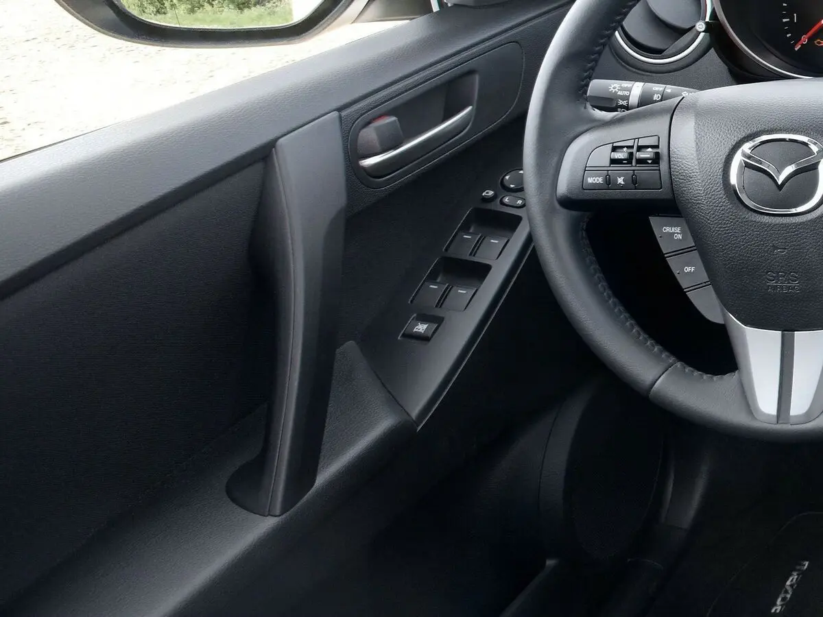 Mazda 3 II (BL) Хэтчбек 5 дв. — фото 12