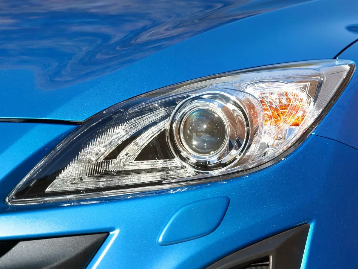 Mazda 3 II (BL) Хэтчбек 5 дв. — фото 16