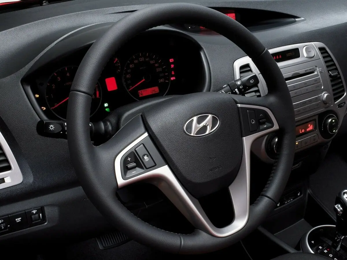 Hyundai i20 I Хэтчбек 3 дв. — сүрөт 7