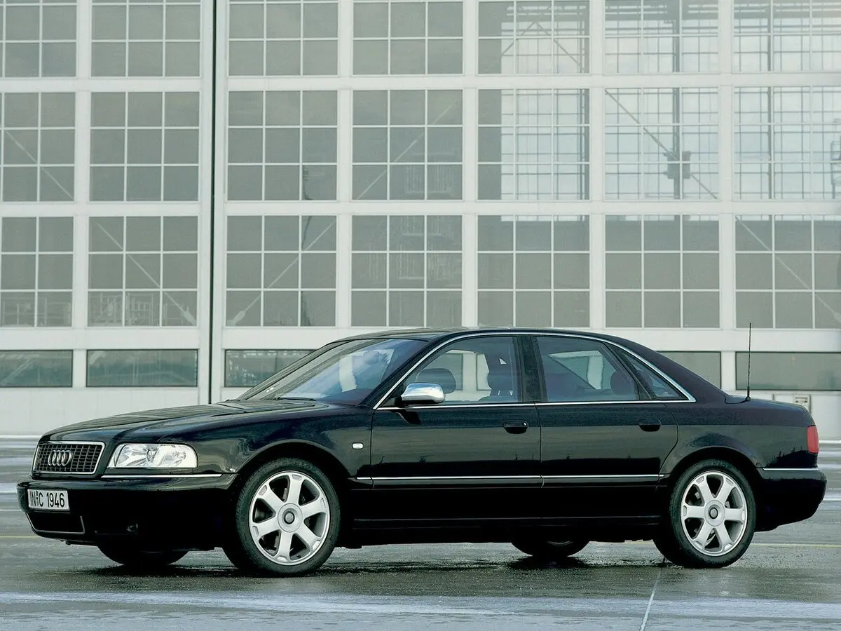 Audi S8 I (D2) Рестайлинг Седан — сүрөт 2