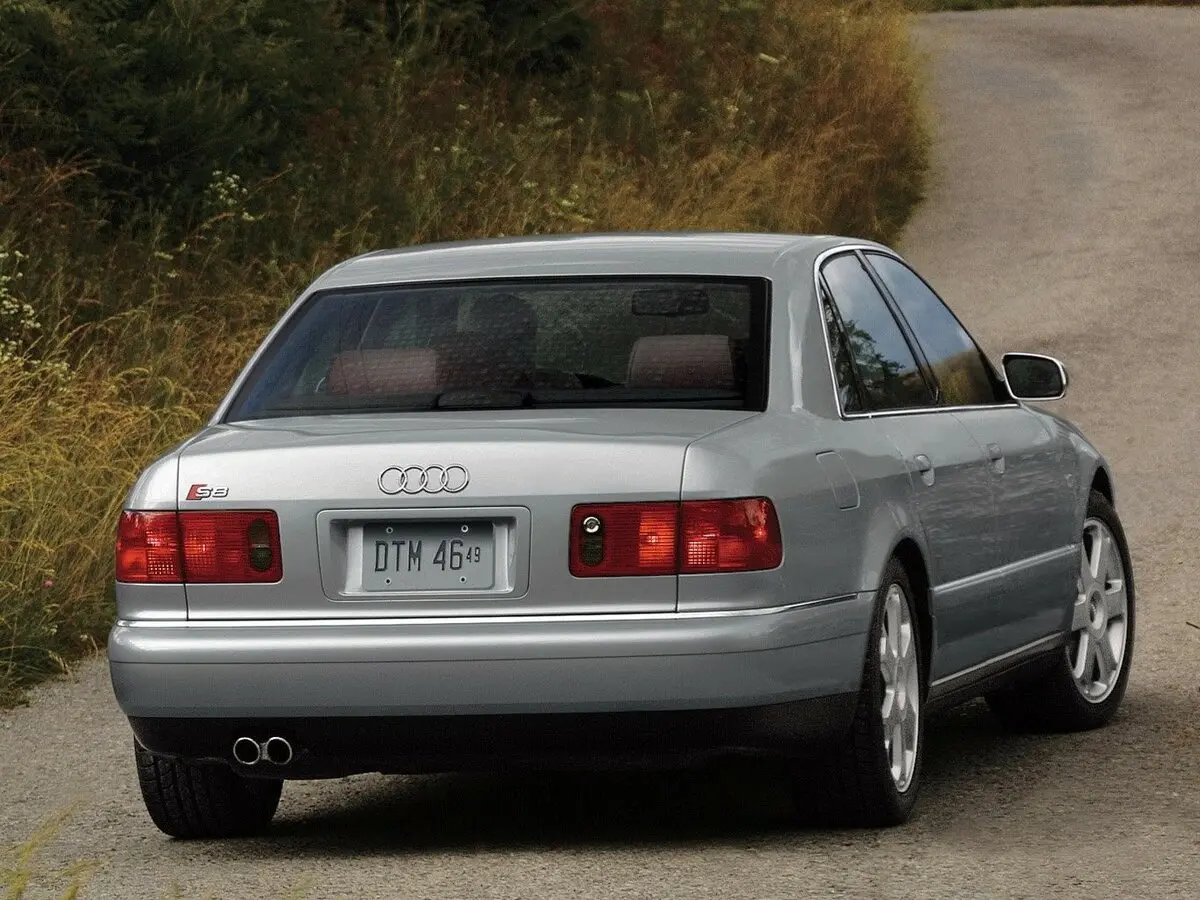 Audi S8 I (D2) Рестайлинг Седан — сүрөт 4
