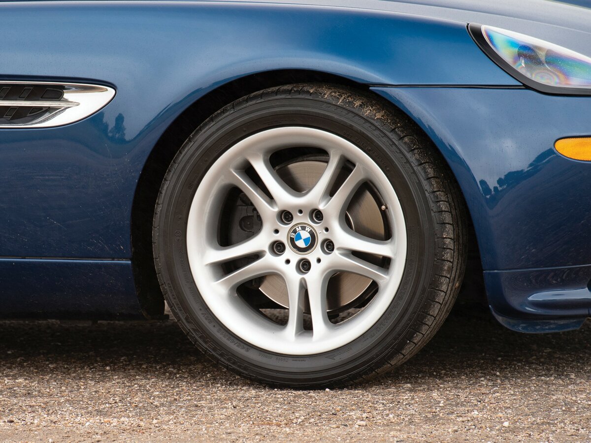 BMW Z8 2000 – 2003 Кабриолет