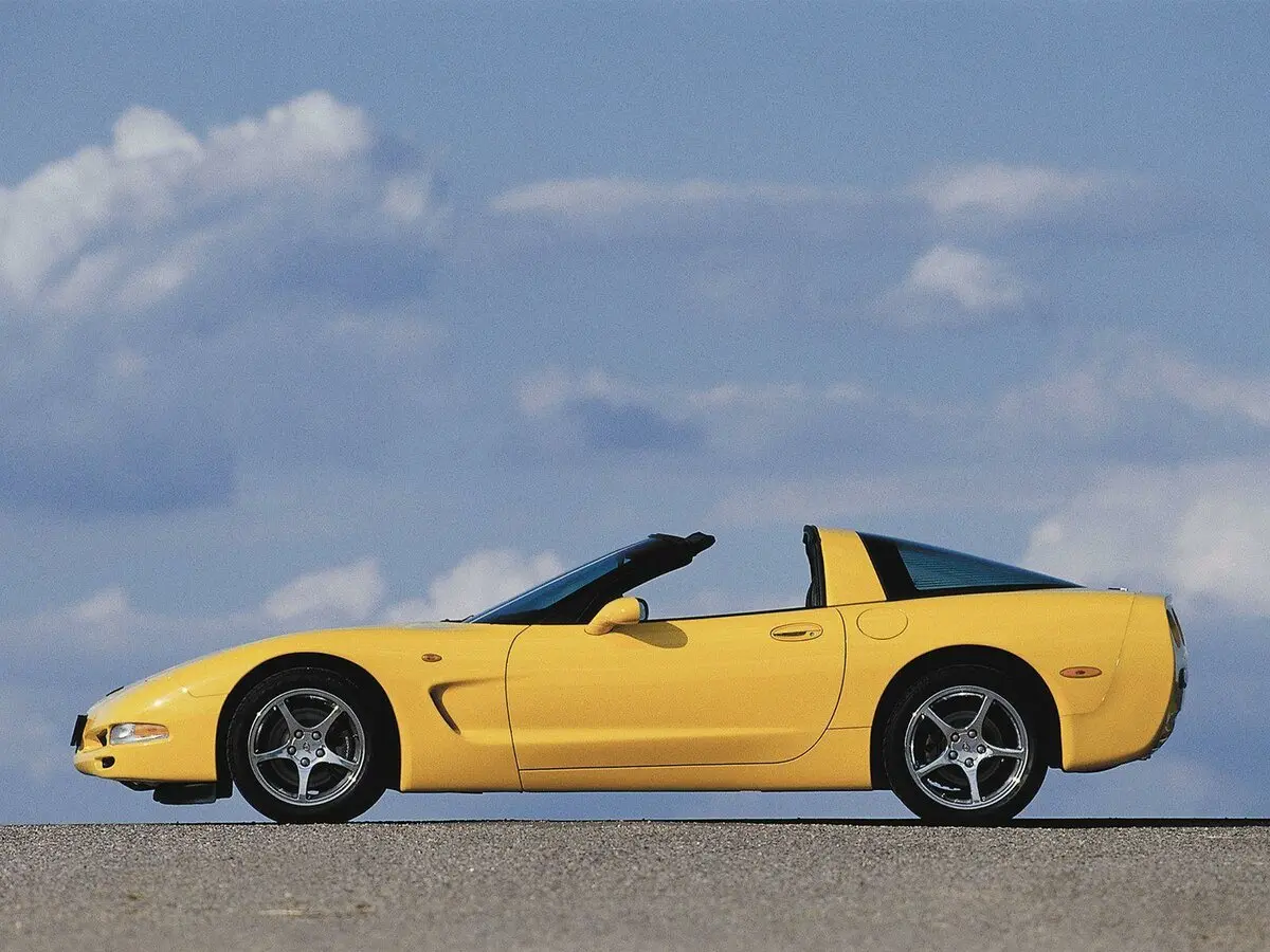Chevrolet Corvette C5 Купе — сүрөт 2