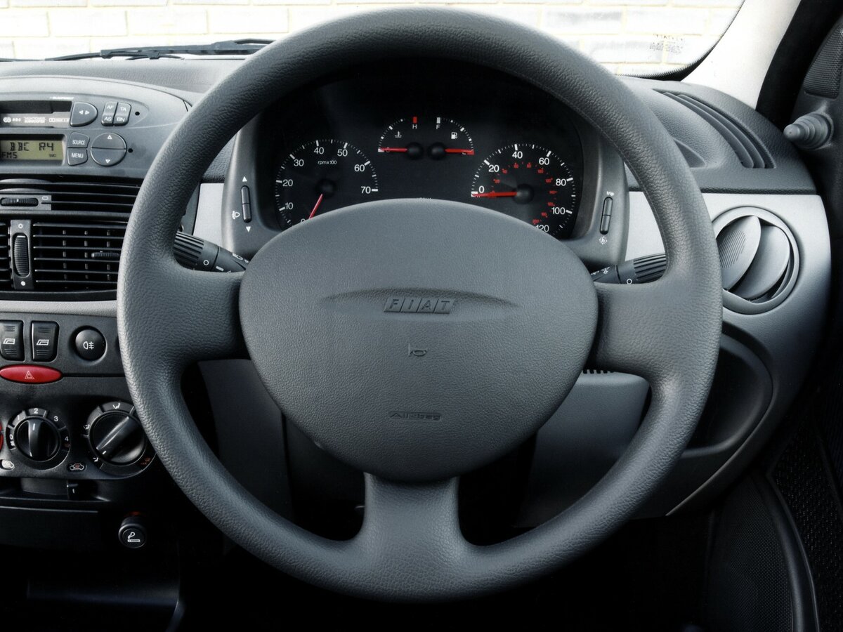 Fiat Punto II Хэтчбек 5 дв. — фото 6