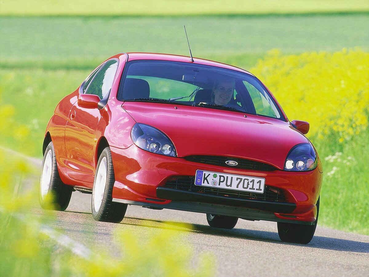 Ford Puma I Хэтчбек 3 дв. — фото 3