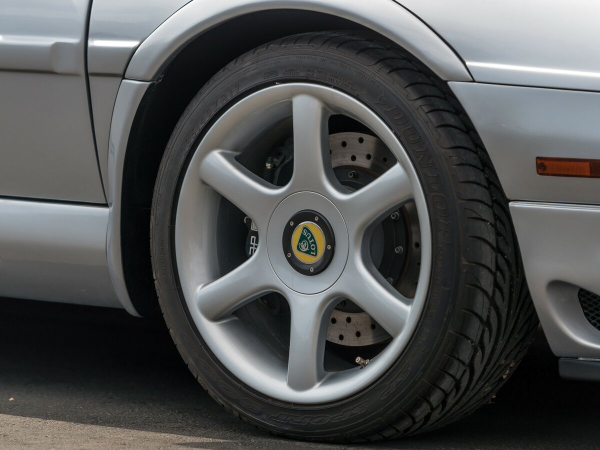 Lotus Esprit V Купе — фото 16