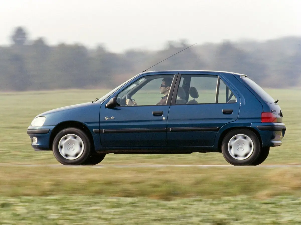 Peugeot 106 I Рестайлинг Хэтчбек 5 дв. — сүрөт 3