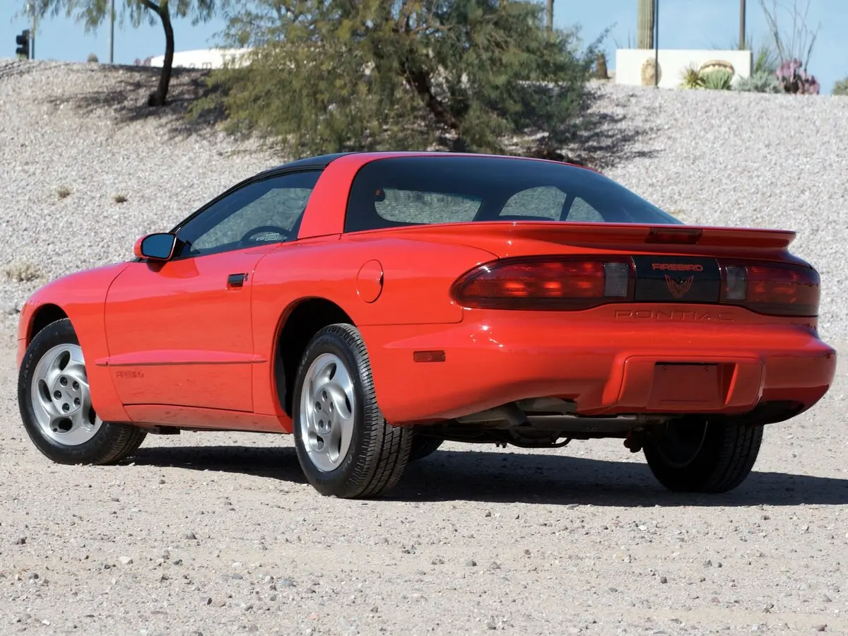 Pontiac Firebird IV Купе — сүрөт 5