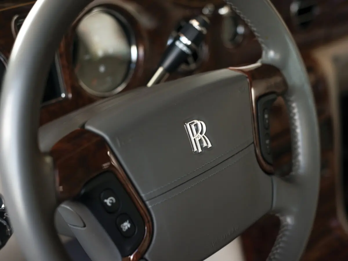 Rolls-Royce Park Ward 2000 – 2002 Седан — сүрөт 8