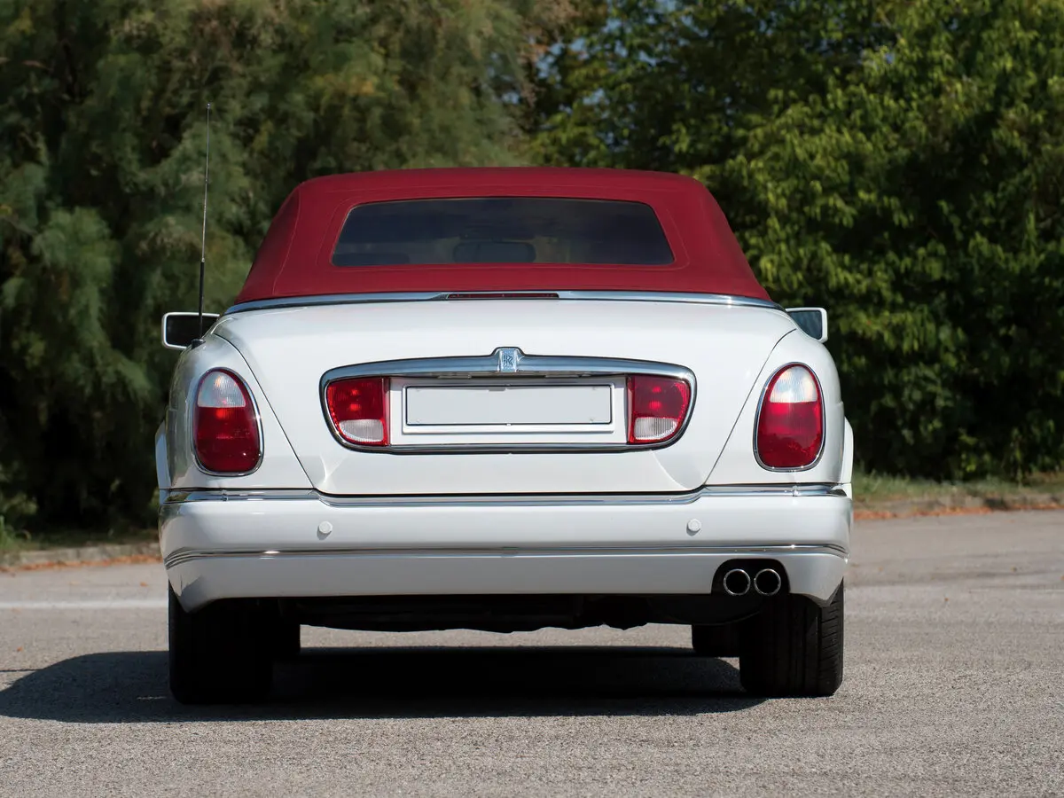Rolls-Royce Corniche V Кабриолет — сүрөт 4