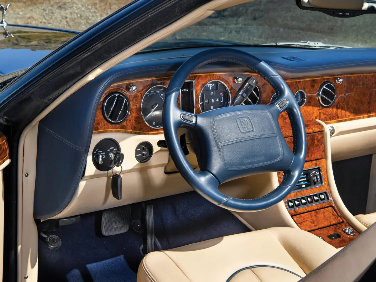 Rolls-Royce Corniche V Кабриолет — сүрөт 10