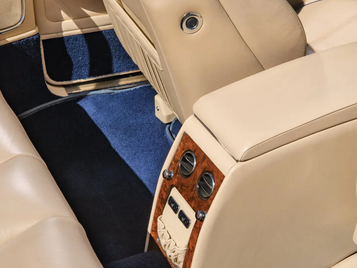 Rolls-Royce Corniche V Кабриолет — сүрөт 13