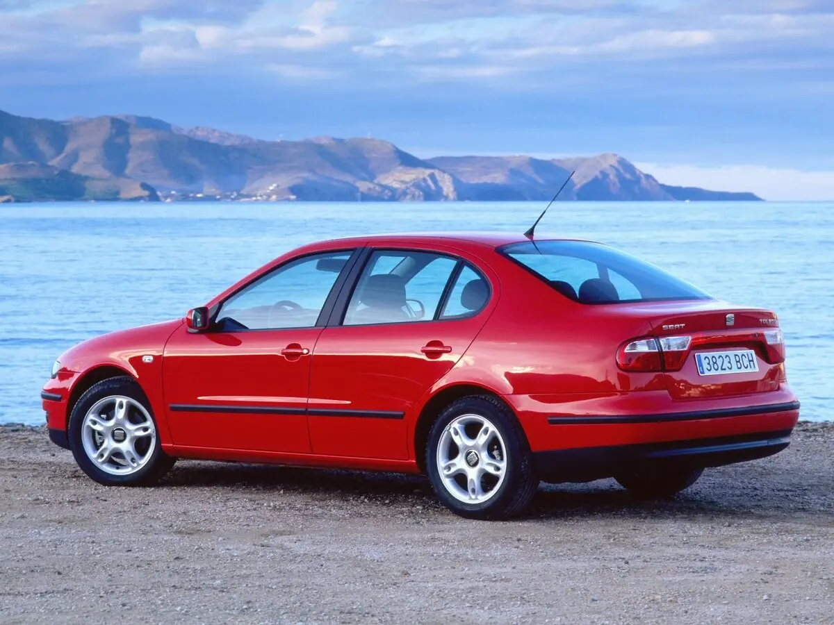 SEAT Toledo II Седан — сүрөт 2