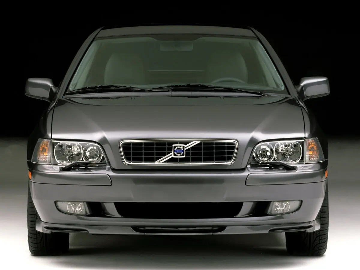 Volvo S40 I Рестайлинг Седан — сүрөт 3