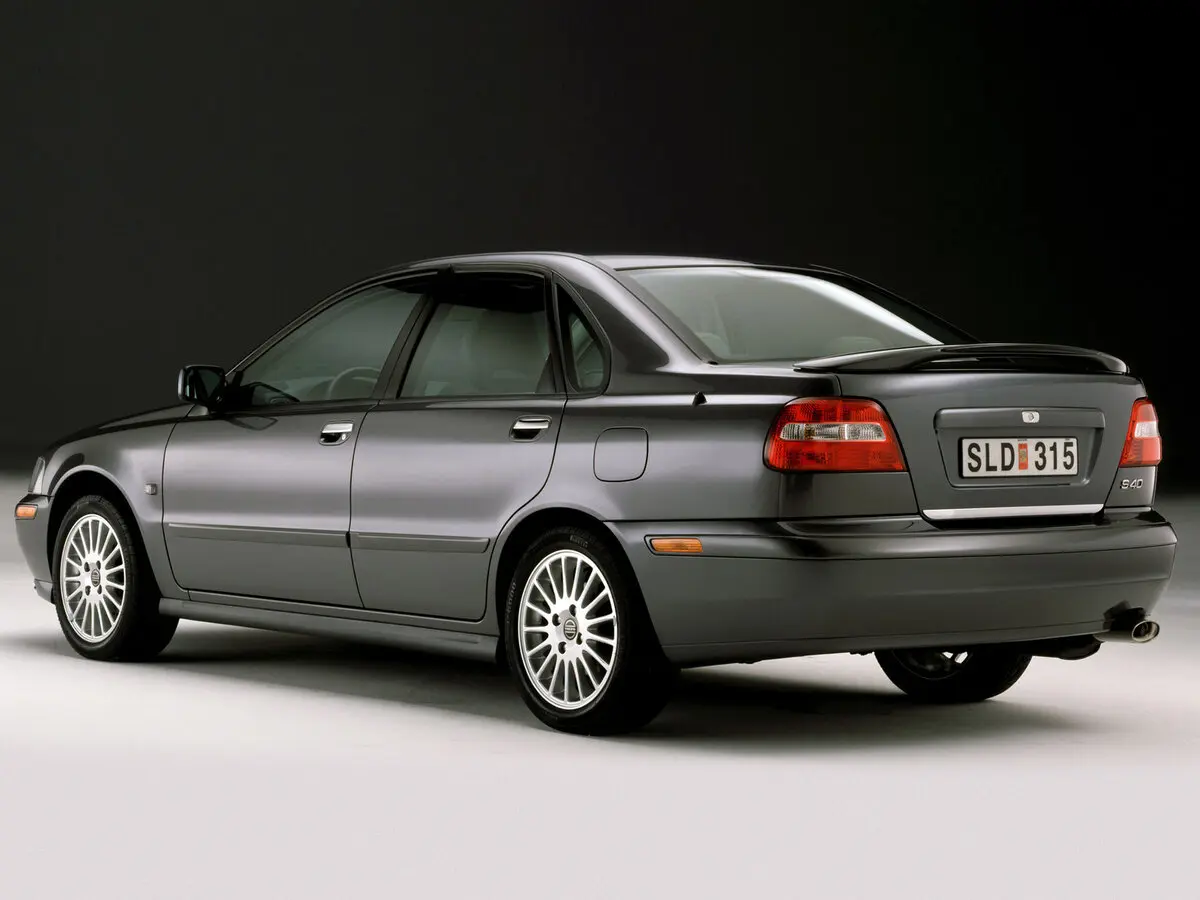 Volvo S40 I Рестайлинг Седан — сүрөт 5