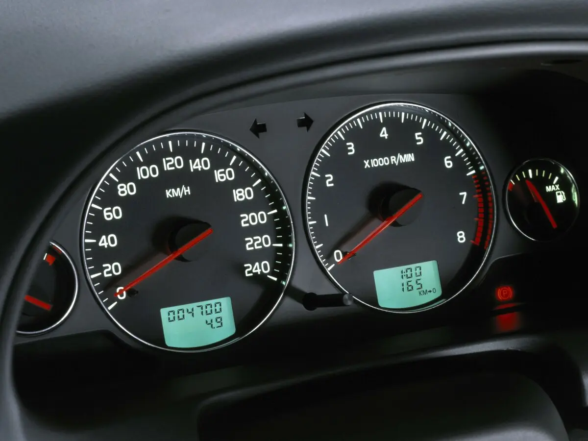Volvo S40 I Рестайлинг Седан — сүрөт 7