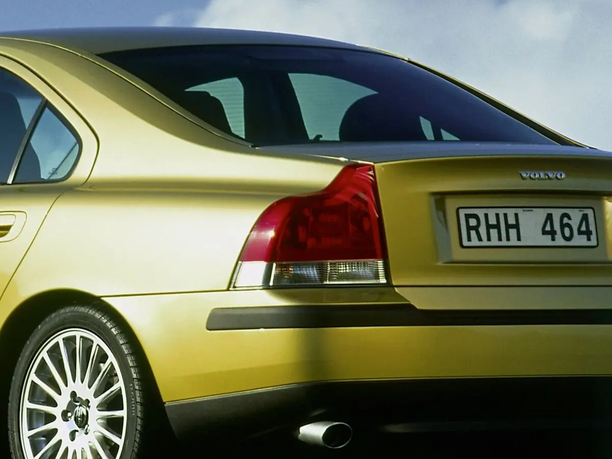 Volvo S60 I Седан — сүрөт 15