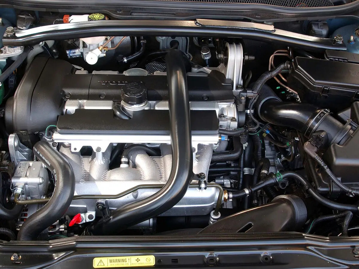 Volvo S60 I Седан — сүрөт 16