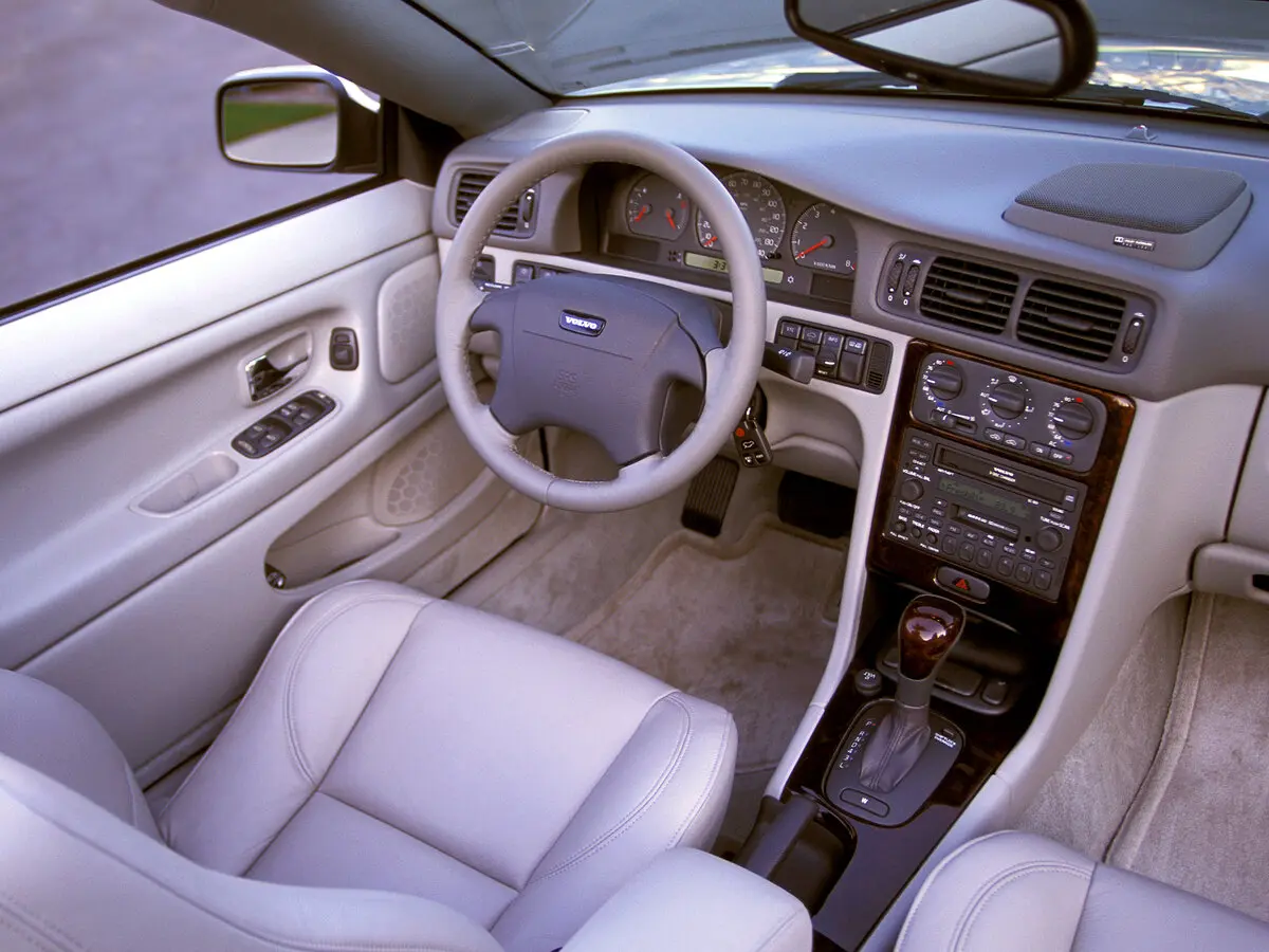 Volvo C70 I Кабриолет — photo 7
