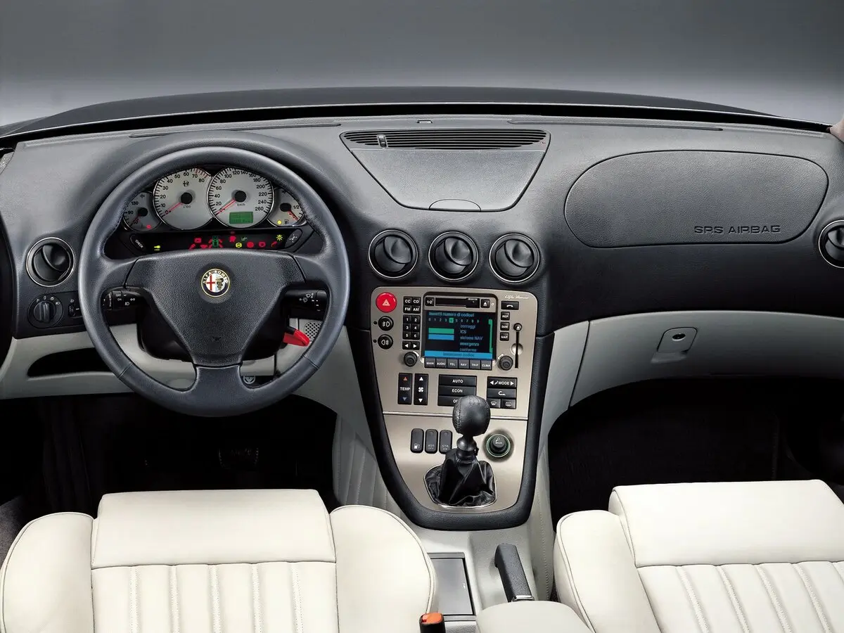 Alfa Romeo 166 I Седан — сүрөт 6