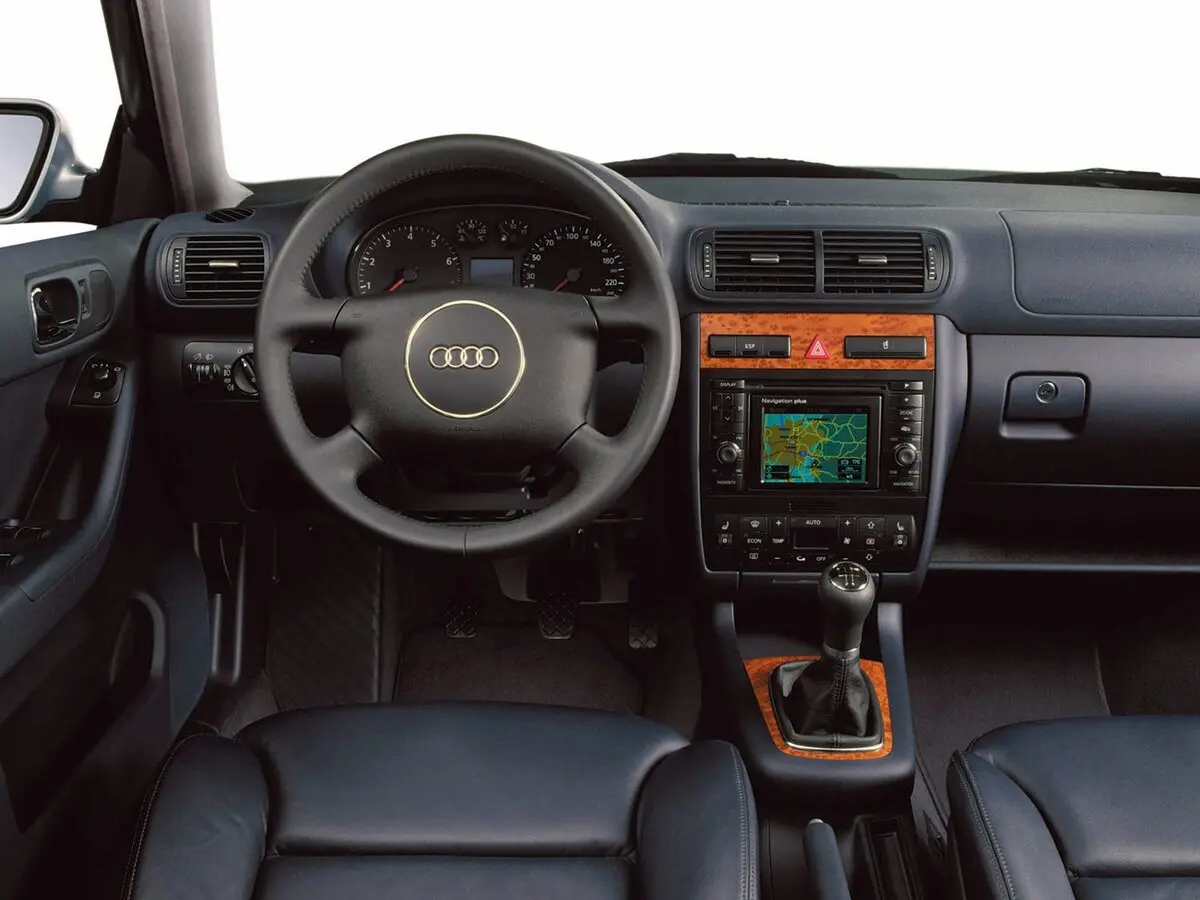 Audi A3 I (8L) Рестайлинг Хэтчбек 3 дв. — сүрөт 6