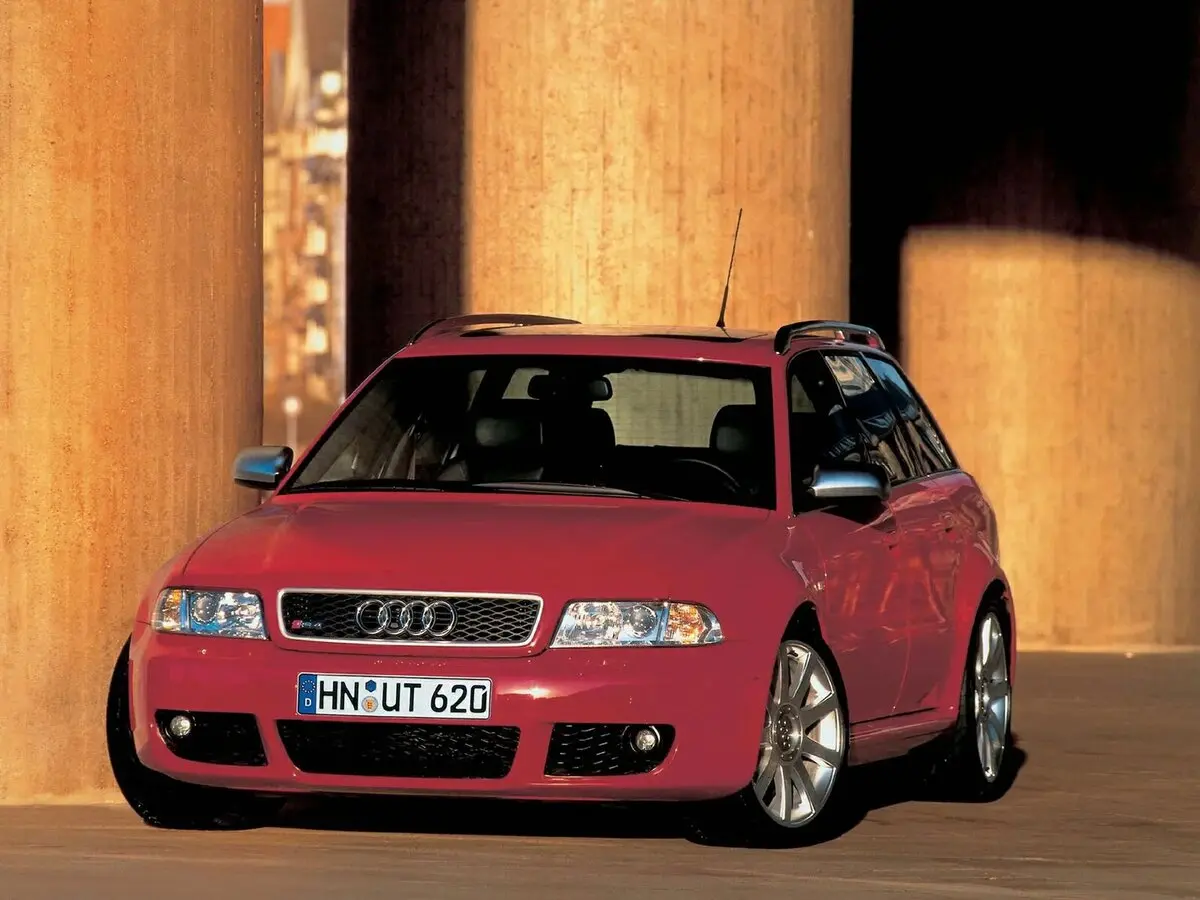 Audi RS 4 I (B5) Универсал 5 дв. — сүрөт 3