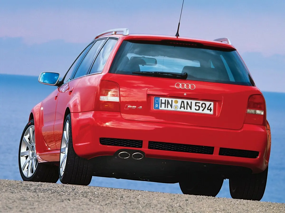 Audi RS 4 I (B5) Универсал 5 дв. — сүрөт 4