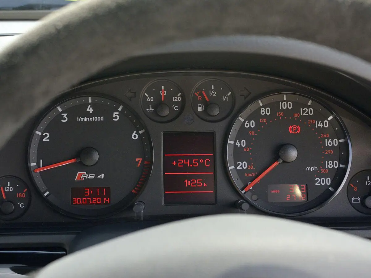 Audi RS 4 I (B5) Универсал 5 дв. — сүрөт 8