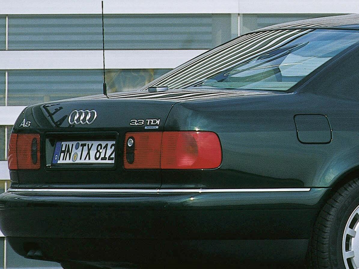 Audi A8 I (D2) Рестайлинг Седан