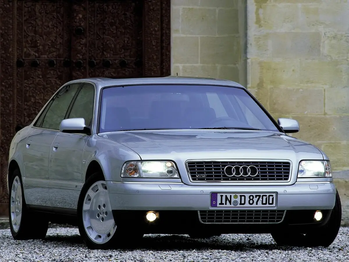 Audi A8 I (D2) Рестайлинг Седан Long — photo 3