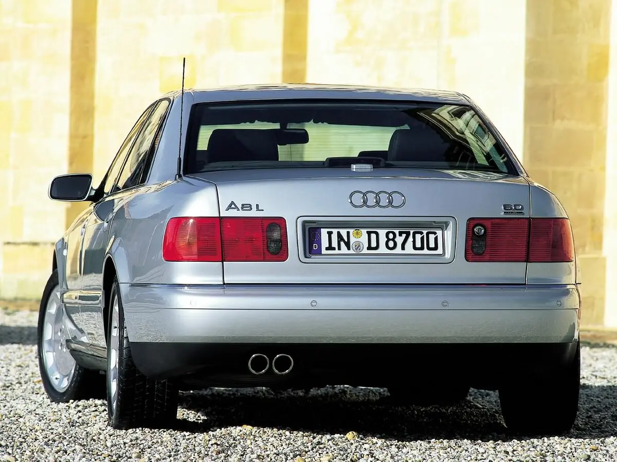Audi A8 I (D2) Рестайлинг Седан Long — photo 4