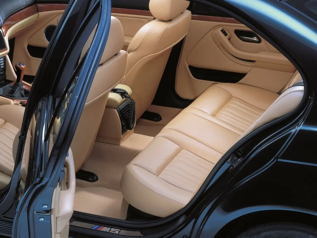 BMW M5 III (E39) Седан — сүрөт 8