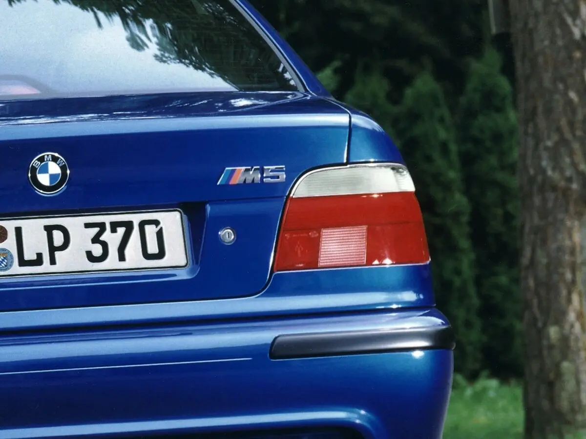 BMW M5 III (E39) Седан — сүрөт 12
