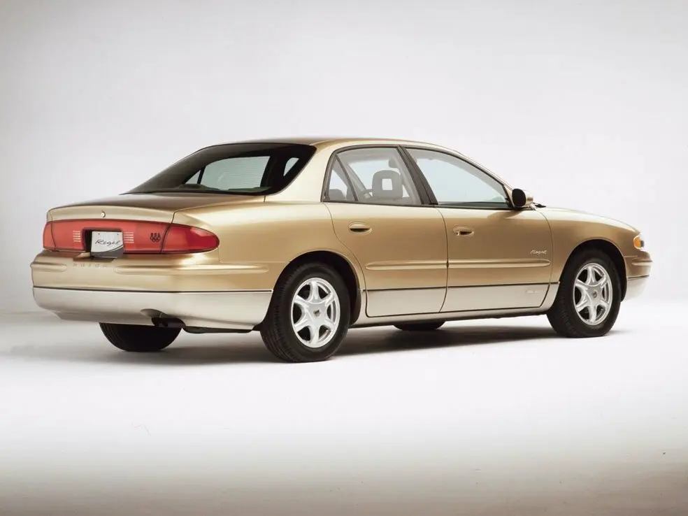 Buick Regal IV Седан — сүрөт 4