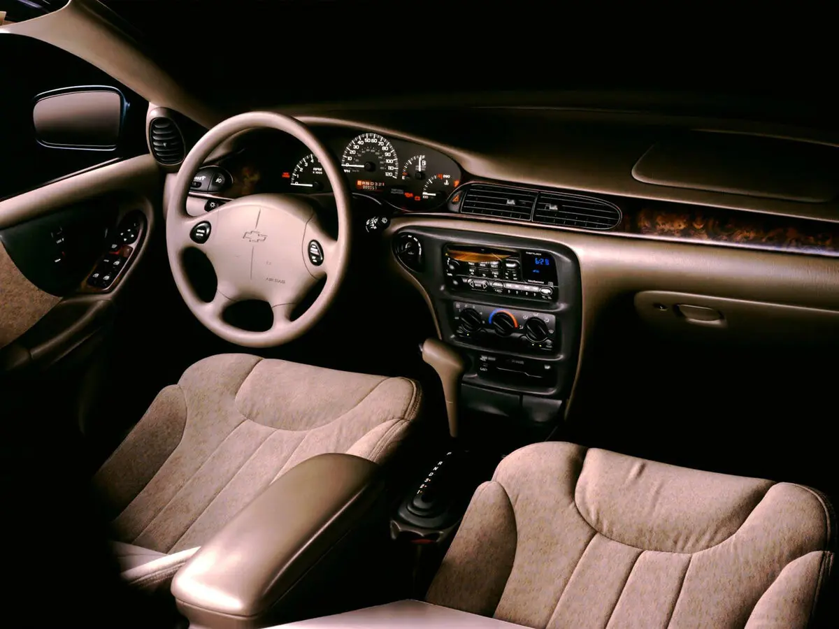 Chevrolet Malibu V Седан — сүрөт 7