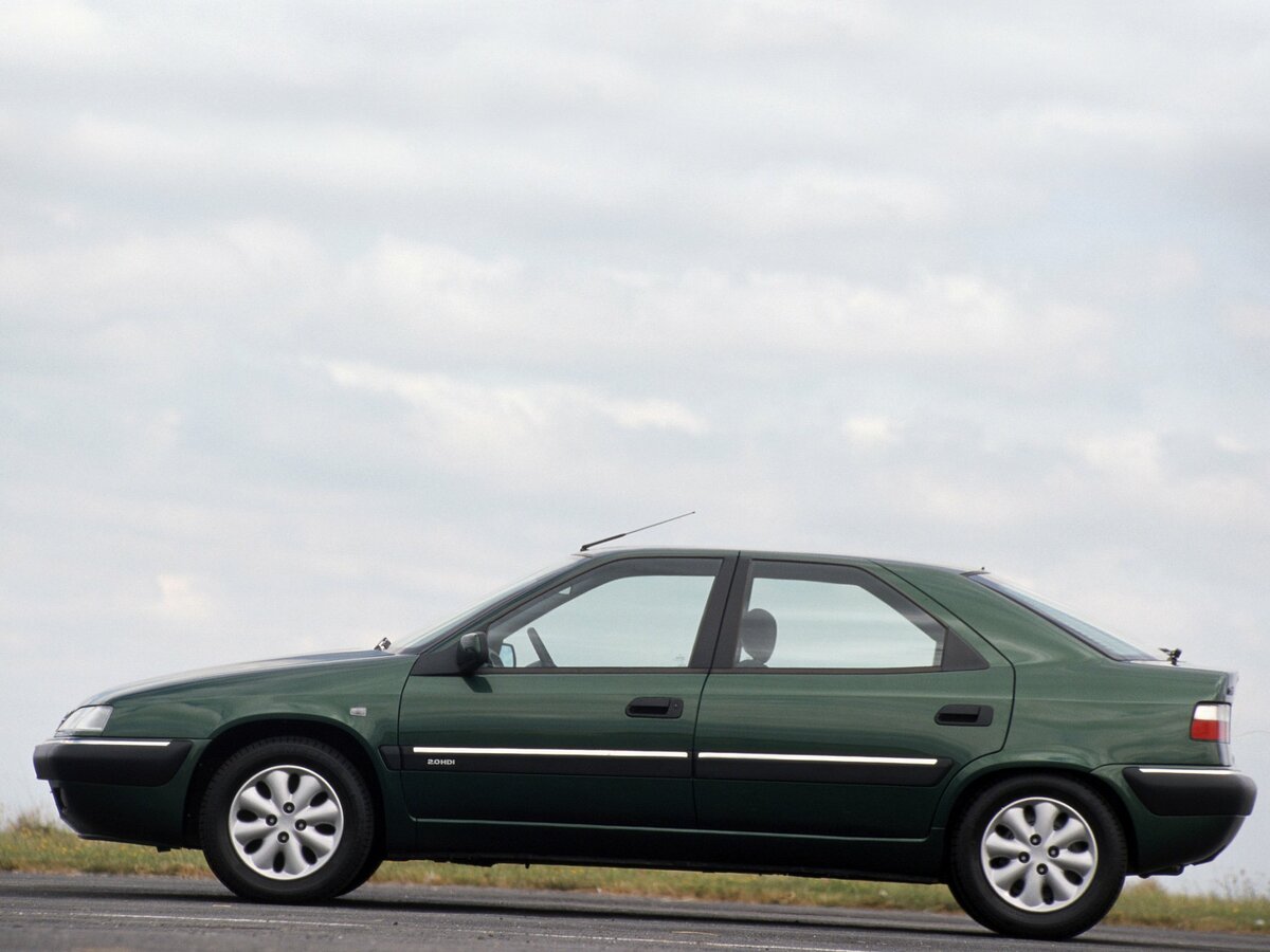 Citroen Xantia I Рестайлинг Лифтбек — фото 3