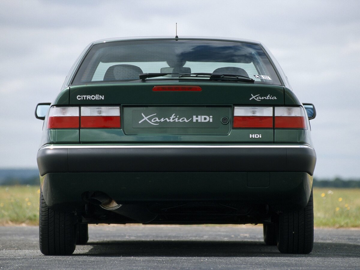 Citroen Xantia I Рестайлинг Лифтбек — фото 5